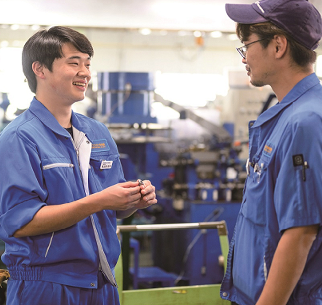 クラウンファスナー株式会社